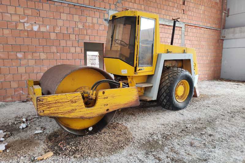 OmecoHub - Immagine BOMAG BW213D-2